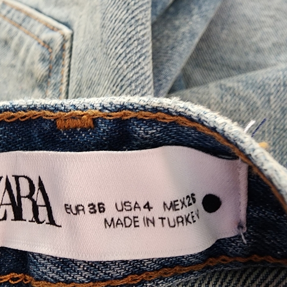 Zara The Relaxed Shorts in Vintage Indigo - Picture 4 of 4